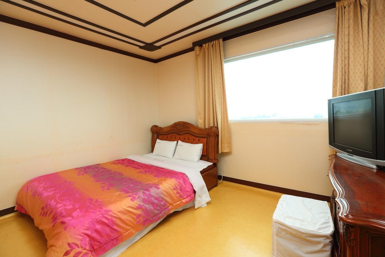 Jumunjin Hotel Gangneung Exterior photo